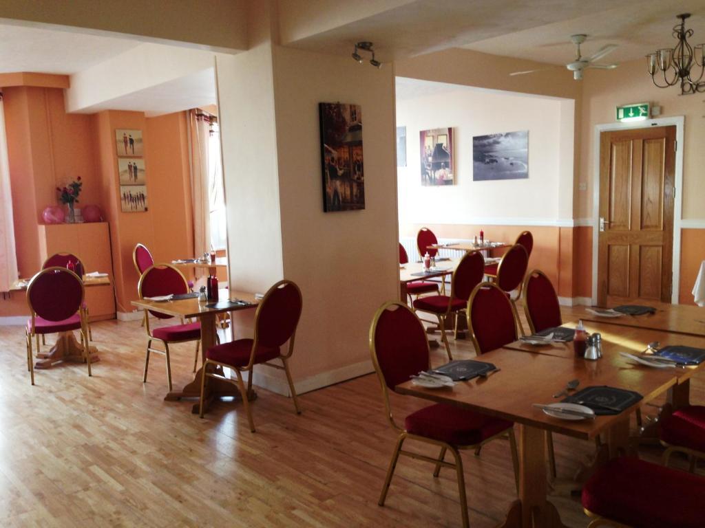 Brentwood Hotel Porthcawl Ngoại thất bức ảnh